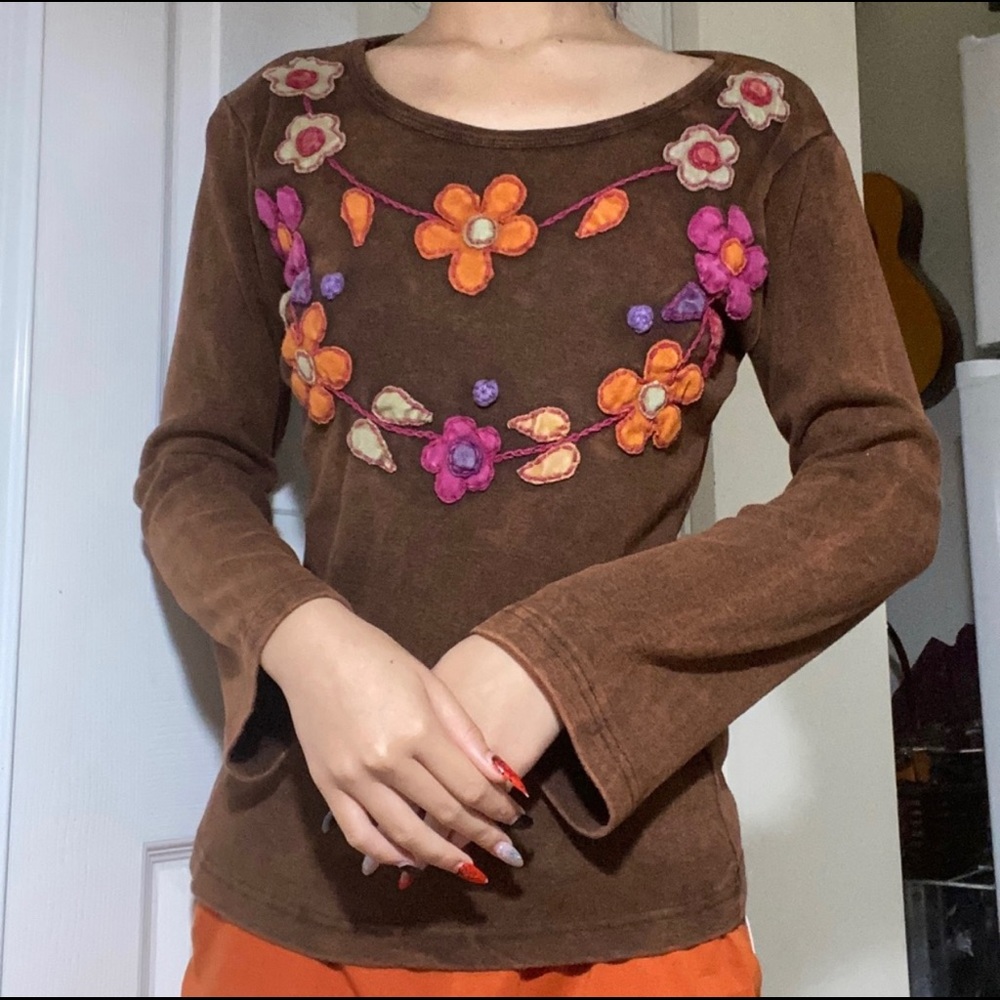 brown faded pink/orange/purple flowers scoop neck bell sleeves top y2k vintage